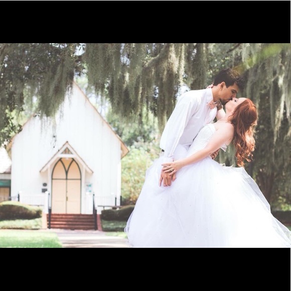 Meet your Posher, Destiny - Picture 1 of 6